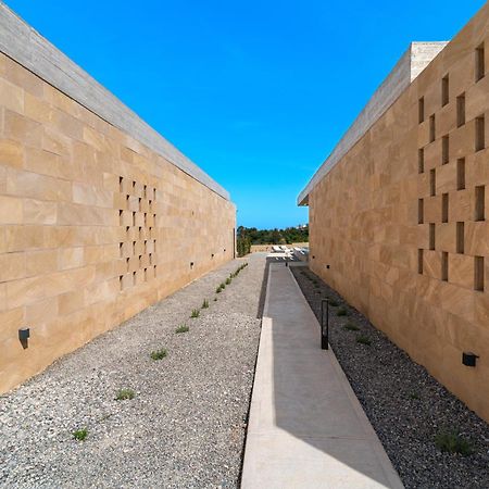 Linear Cabanon Kallithea Luxury Villas Koskinou  ภายนอก รูปภาพ